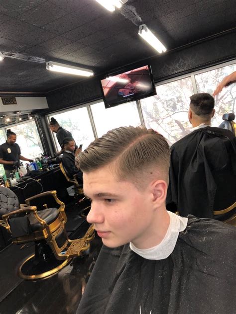 Finos barbershop. Things To Know About Finos barbershop. 