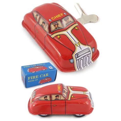 Fire Chief Red Windup Tin Toy Car : 1950s Marx Automobile