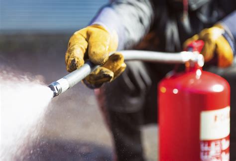 Fire Safety Training - How to use a FOAM Fire Extinguisher