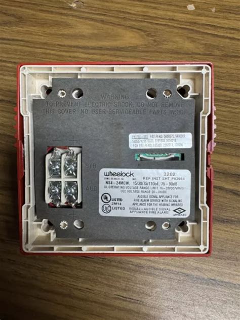 Fire alarm flashing red. Hi I have Deta 1163 alarm (two of them which seem synced) in my flat. Date of replacement is 2028. One alarm has a solid green light. The other alarm had green and then a flashing red light. … 
