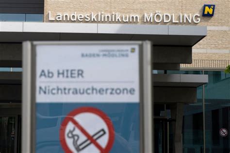 Fire at Austrian hospital kills 3 patients, cigarette suspected as cause