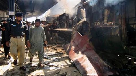 Fire at garment factory in Pakistan kills 4 firefighters
