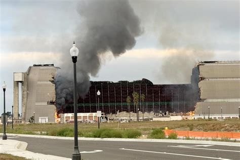 Fire at historic Tustin hangar finally extinguished