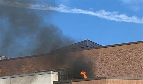 Fire breaks out at Waterford’s Crystal Mall - Daily Dispatch