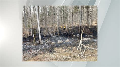 Fire crews extinguish brush fire in Fulton County