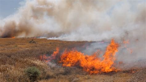 Fire crews stop forward progress of wildfire in Antelope Valley