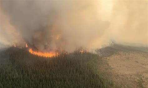 Fire danger continues to be ‘extreme’ in most parts of Alberta