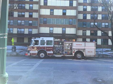 Fire displaces Schenectady apartment building tenants