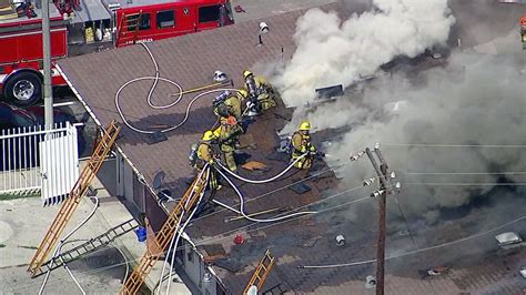 Greater Alarm Structure Fire; INC#1301; 04:43PM; 1376 N Soto St; https://bit.ly/454EArA; #BoyleHeights; *Address Tentative*. PRELIM: Defensive firefighting operations at a three-story apartment building under construction well involved with fire, exposing a single family home to the rear. ; FS 2; Batt 1; Central Bureau; Council District 14; BC1 ...