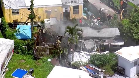 Fire rescue crews put out mobile home fire in North Miami Beach; no injuries reported