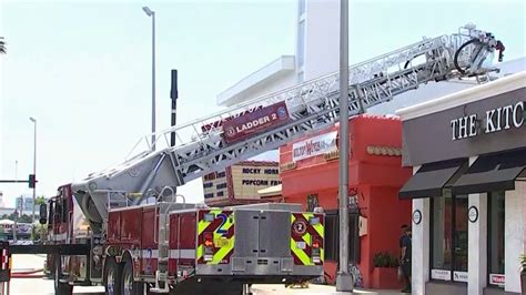 Fire sparks at Wilton Wings Bar and Kitchen in Fort Lauderdale, damaging landmark movie theater next door