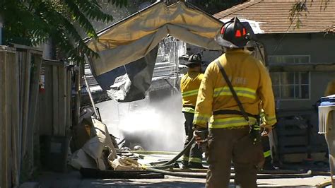 Firefighters battle 2-alarm house fire in San Jose