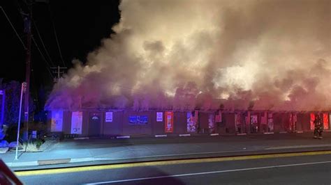 Firefighters battle massive structure fire in Paramount