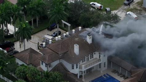 Firefighters battling large fire at the home of Miami Dolphins receiver Tyreek Hill
