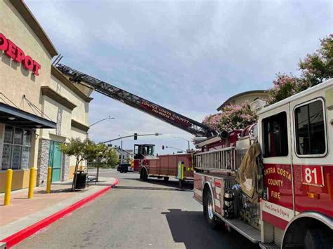 Firefighters extinguish solar panel blaze on roof of Office Depot in Antioch