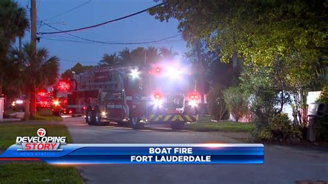Firefighters extinguish yacht blaze in Fort Lauderdale marina