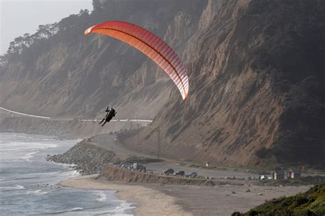 Firefighters rescue crash-landed paraglider from Daly City beach