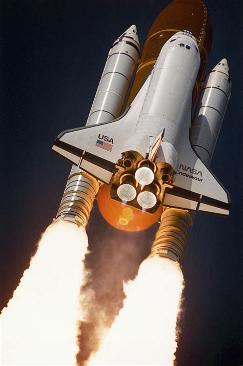 First Flight of Space Shuttle Endeavour Launch May 7th 1992