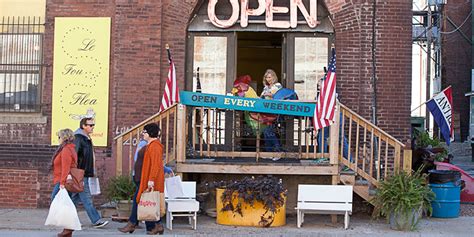 First Fridays in the West Bottoms - Kansas City Mom Collective