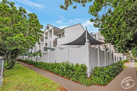 First National Real Estate Cairns Central