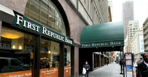 First Republic Bank shares slide in volatile trading session
