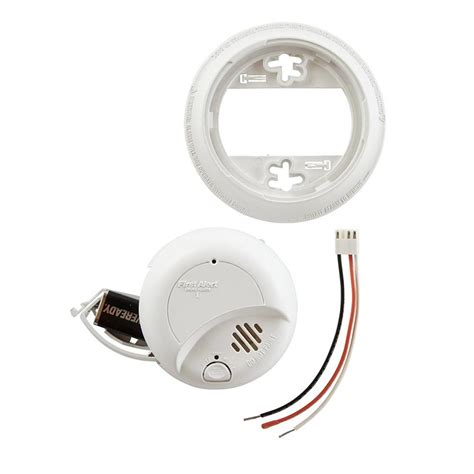 First alert model number 9120b. Product Details. Power Source: Hardwired. Battery Backup: 9V. Sensor: Ionization. Interconnect: Can be linked with up to 18 units (12 Smoke, 6 CO/Heat/Relay) Smart Technology :Helps reduce nuisance alarms. Noise Output: 85 dB in a T3 Pattern. Single Button: One press to silence and test alarm. Easy Installation: Perfect Mount System includes ... 