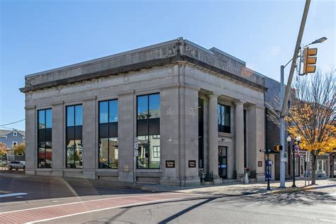 First national bank danville va. The deal between Atlantic Union and American National marks the second acquisition of a Danville-based bank company within three years. In November 2020, Altavista-based Pinnacle Bankshares Corp., parent company of First National Bank, completed its acquisition of Virginia Bank Bankshares, the parent company of Virginia … 