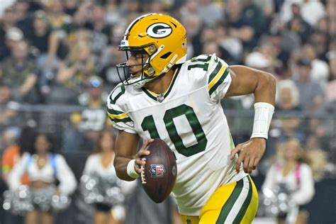 First-half woes continue to plague Packers