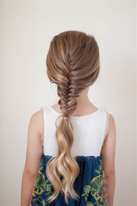 Fish braid. Fishtail Braids Step 1: Simple Side Ponytail. Begin by smoothing your hair into a side ponytail at the base of your neck (doesn't matter... Step 2: Cross Over a Small Section. … 