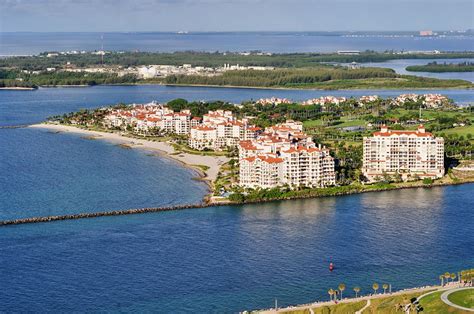 Fisher Island Philanthropic Fund in Fisher Island, Florida (FL)