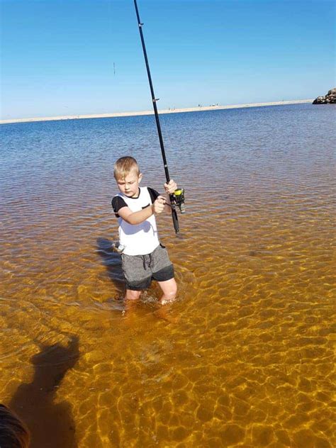 Fishing in Moore River (Guilderton) WA - MadMackie