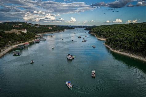 Fishing on Lake Travis Boatsetter