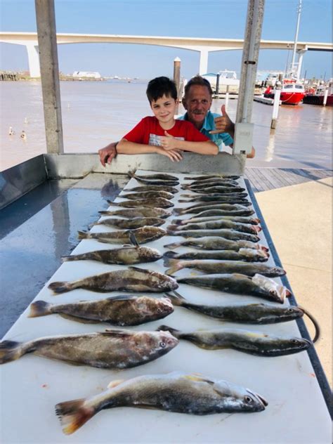 Fishing report for surfside texas. April 4, 2017 Surf City Fishing Report INSHORE - This week Black Drum are swimming the surf in addition to some Sea Mullet (Kingfish, Southern) and Puffers (Puffer, Smooth). Inshore the Trout (Seatrout, Spotted) and Drum (Drum, Black & Drum, Red) continue to bite. Things are looking great as the fish fire up for the season. 