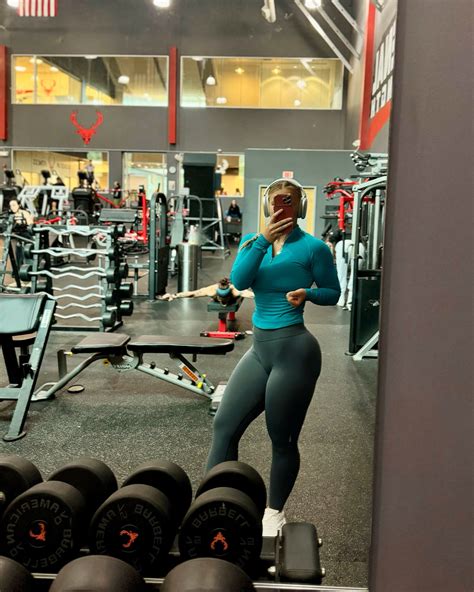 Fitlifewith_Em Onlyfans Leak