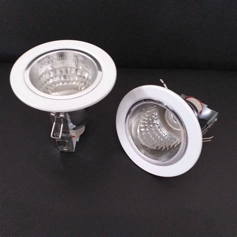 Fitting Lampu Downlight Philips - tokopedia