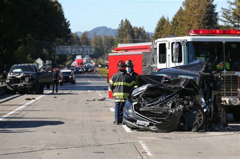 Five People Hurt in Chain-Reaction Collision on Highway 101 [Healdsburg, CA]