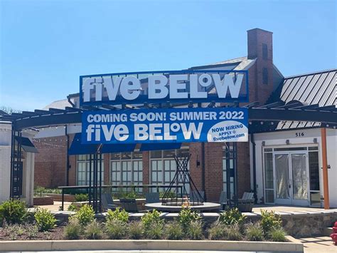 Discount And Outlet » Five Below » MD » in Gaithersburg 20877. Five Below in Gaithersburg, MD. Five Below Listings. Five Below - Kentlands Marketplace. 202 Kentlands Blvd, Kentlands Marketplace, Gaithersburg, MD 20878. 301-869-3640 2290.16 mile