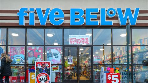 Five below stock price. MarketWatch IBD Five Below Inc. FIVE (U.S.: Nasdaq) Overview News Five Below Inc. No significant news for in the past two years. ( 02/16/24 Shares Sold Short 5.02 M Change … 