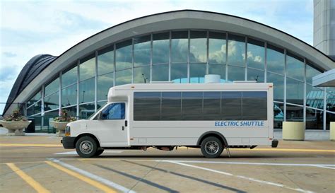 Five electric shuttle buses coming to Lambert Airport, expected later this year