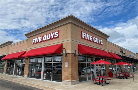 Your nearby Five Guys at 2401 E Lincoln Hwy in New Lenox is ready to offer you a classic take on burgers,... Five Guys, New Lenox. 35 likes · 507 were here. Your nearby Five Guys at 2401 E Lincoln Hwy in New Lenox is ready to offer you a classic take on burgers, hot dogs, fries, milkshakes and more! Whether.... 