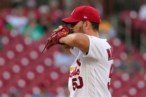 Five missed opportunities in Adam Wainwright's pursuit for 200 wins