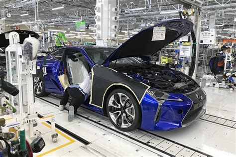 Five things about the Lexus LC500 assembly plant that