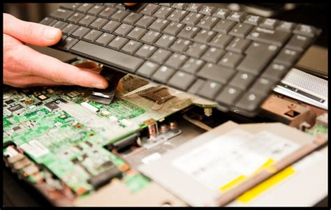 Get fast computer and laptop repair near you in Boston, MA! We fix Apple, Dell, HP computers, and more. All repairs backed by a 1-year Limited Warranty. ... stop searching the web for “who fixes laptops near me” or “how to fix a broken computer screen” and give uBreakiFix® by Asurion a call for all of your computer repairs in Boston ...