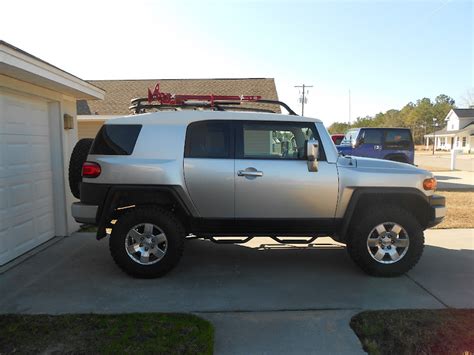 I heard santa might be bringing me a hi-lift this year... Can anyone reccomend good locking hi-lift mounts for the FJ, also where do you mount yours? I was thinking of mounting to the factory roof rack. My brother is tellng me to mount to my all-pro bumpers... Pictures would be nice!. 