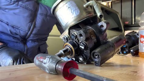 How to BLEED POWER STEERING PUMP SYSTEM with NO SPECIAL TOOLSHey guys, here is a video that could save you a lot of trouble and money. If you replace power s.... 