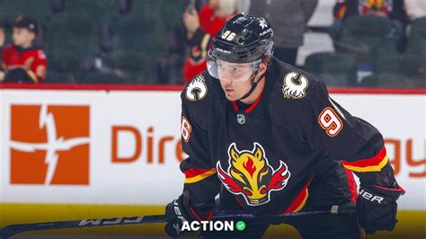 Flames vs Canucks Odds & Live Scores - The Action Network