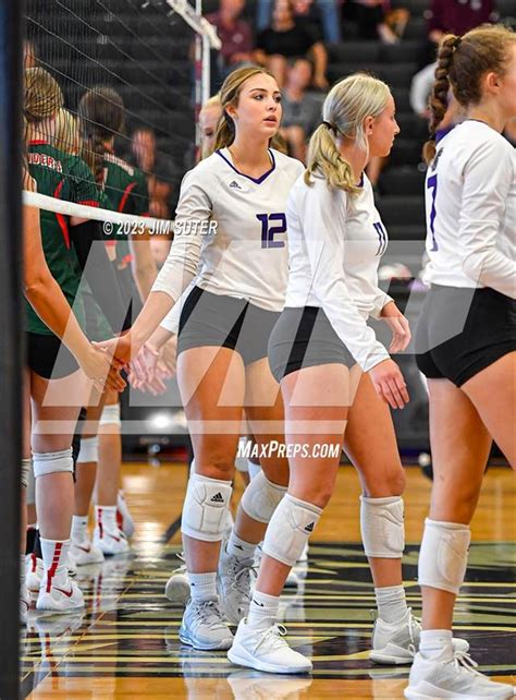 Flanagan-Cornell vs Woodland Volleyball 8/23 MaxPreps