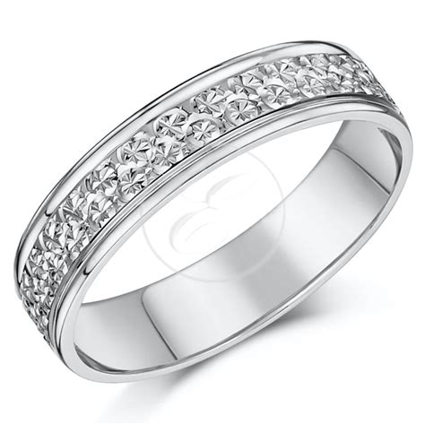 Flat Wedding Band With Diamonds