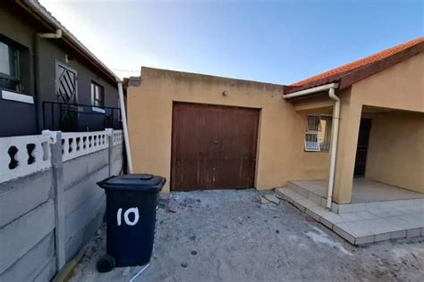 Flat to rent in khayelitsha