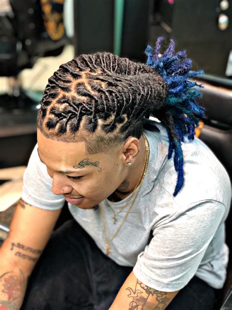 Harlem 125 Kima Soft Dreads are a popular choice for those who want to achieve a natural and stylish look. These synthetic dreads allow for easy installation and give you the freed...